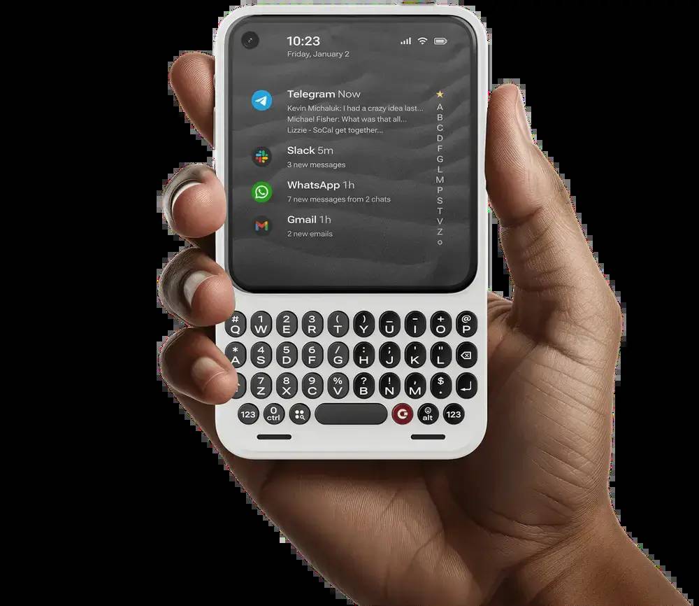 Clicks Communicator: Yıllar Sonra Heyecanlandıran İlk Telefon